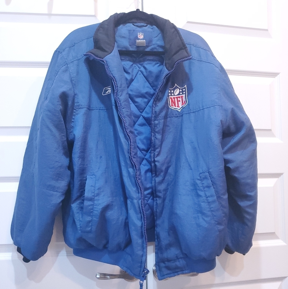 NFL‎ vintage jacket mens pleated and oversized size large limited edition